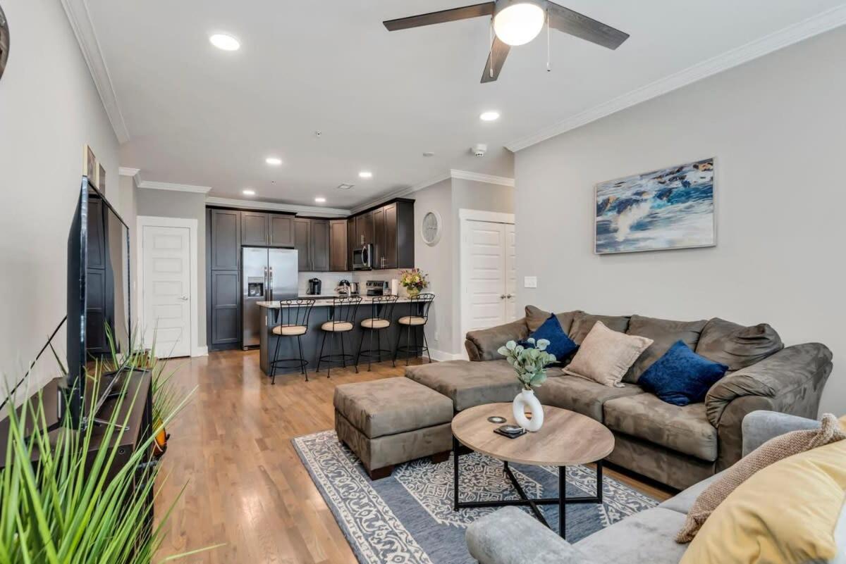 Modern Nations Condo - Walkable - 5 Mi Downtown Nashville Luaran gambar