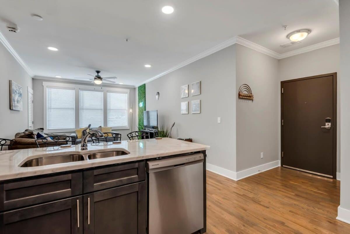 Modern Nations Condo - Walkable - 5 Mi Downtown Nashville Luaran gambar