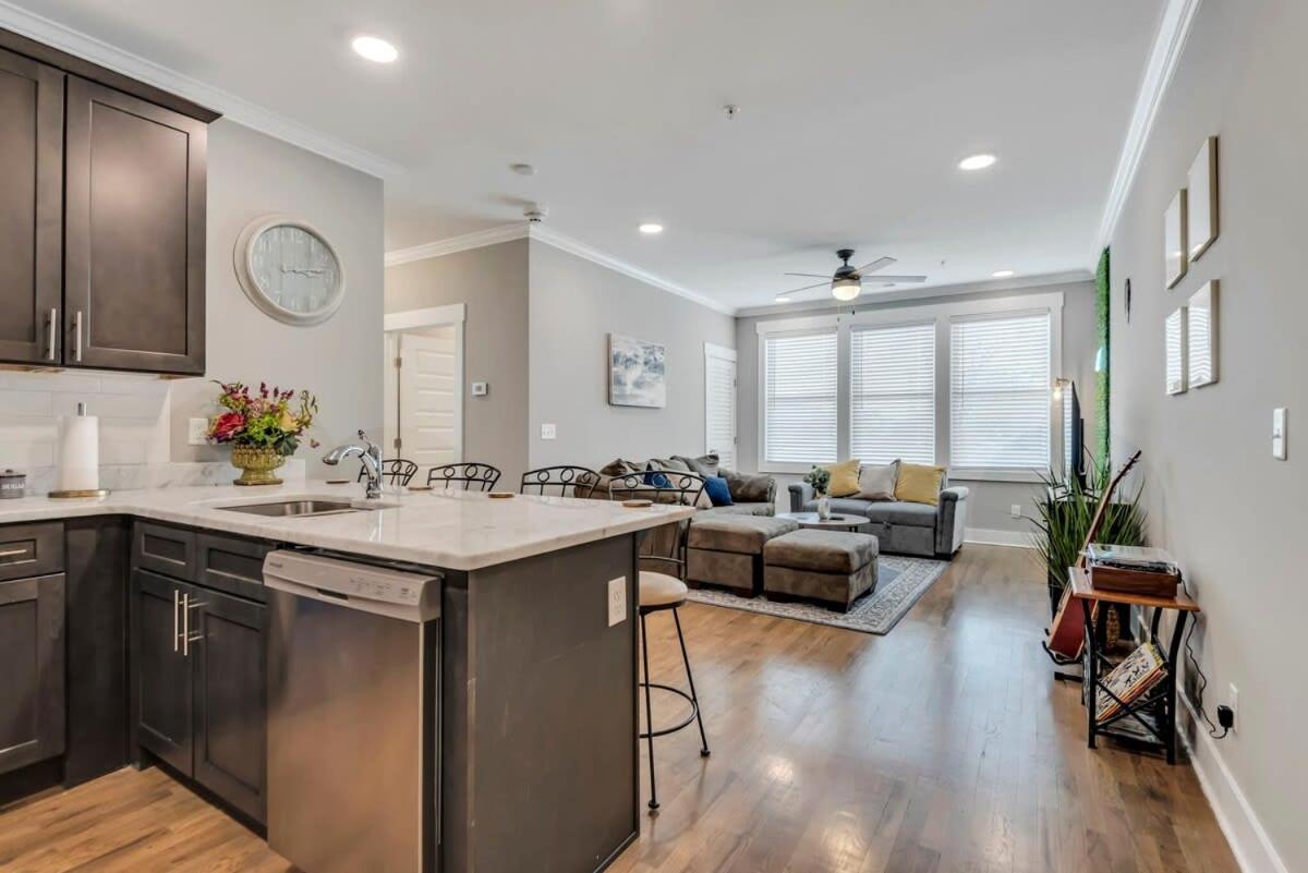 Modern Nations Condo - Walkable - 5 Mi Downtown Nashville Luaran gambar