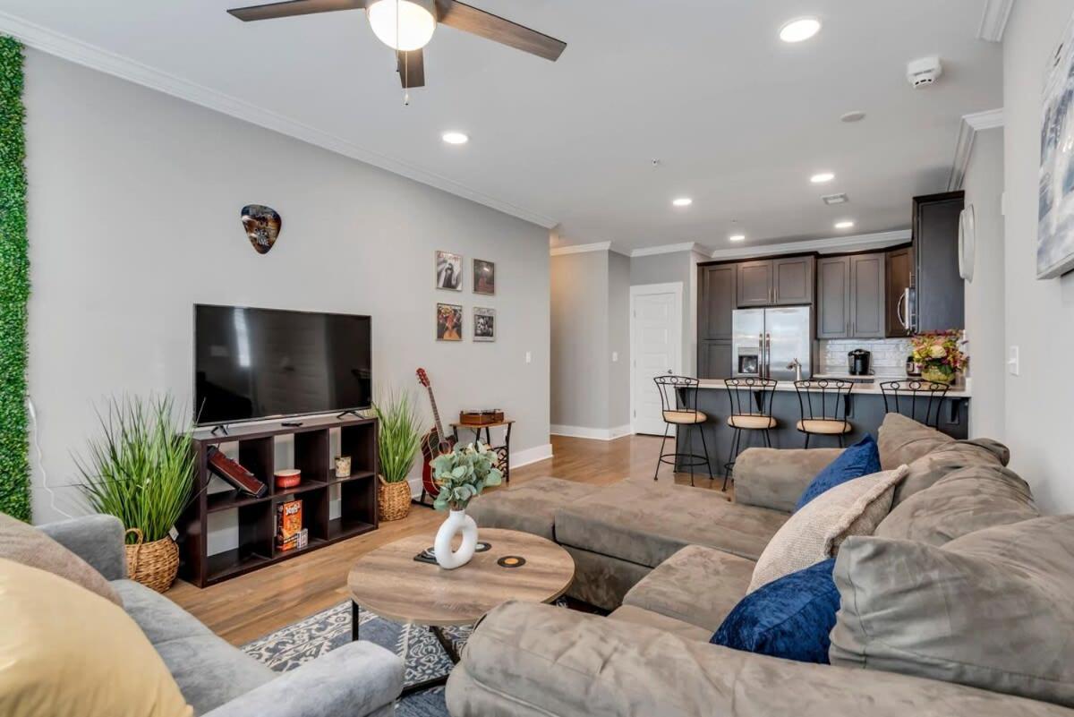 Modern Nations Condo - Walkable - 5 Mi Downtown Nashville Luaran gambar